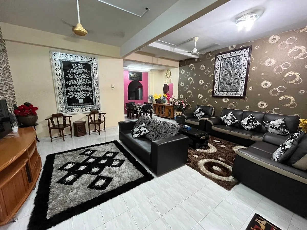 Najihah Homestay Malacca Holiday home